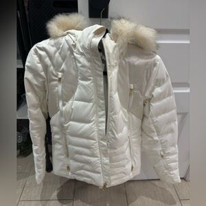 Women’s spyder jacket puffer  size small never worn